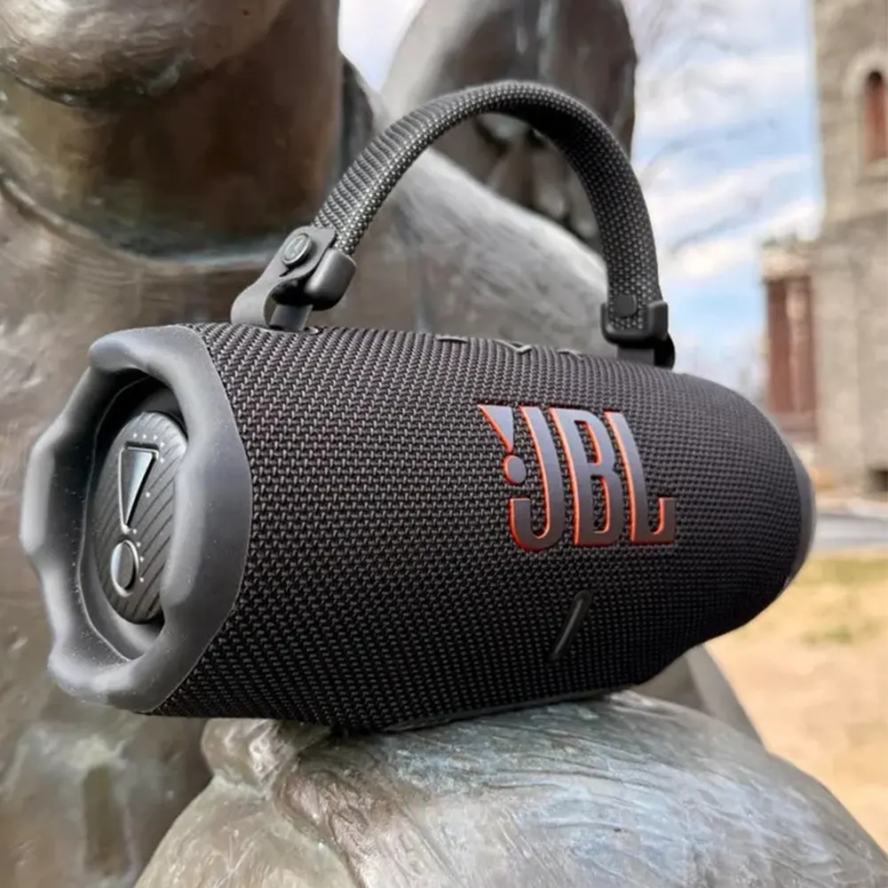 JBL Charge 6 Portable Bluetooth Speaker-4